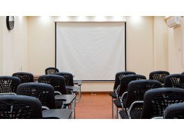 قاعات تدريب يومية و اسبوعية للمدربين و المدرسين في مدينة نصر مصر القاهرة