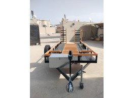 للبيع قالوصة سيارة مسطحة ذات محورين عجلات